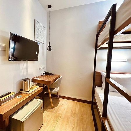 Oxy Suites G-03 At Shop House Meisterstadt Pollux Habibie Batam 外观 照片