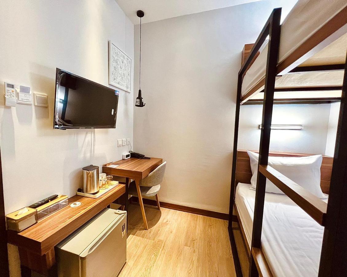 Oxy Suites G-03 At Shop House Meisterstadt Pollux Habibie Batam 外观 照片